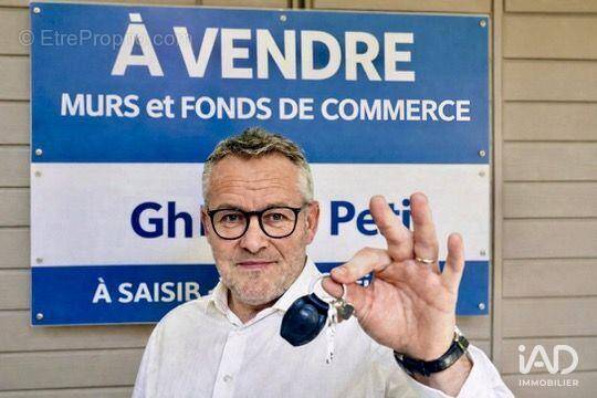 Photo 1 - Commerce à OCTEVILLE-SUR-MER