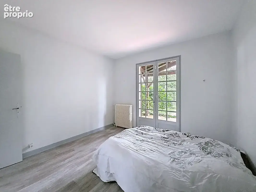 Maison Les Billaux 7 pièce(s) 287 m2 - photo 11