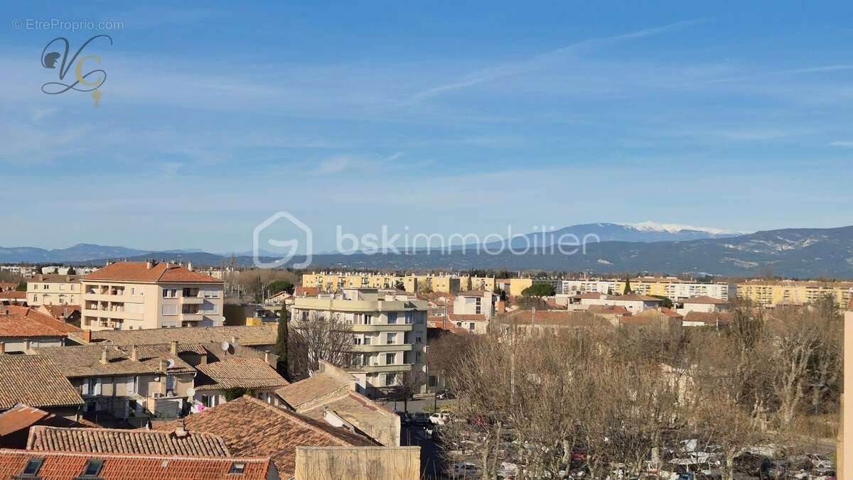 Appartement lumineux au dernier étage avec terrasse et parking sécurisé - photo 16