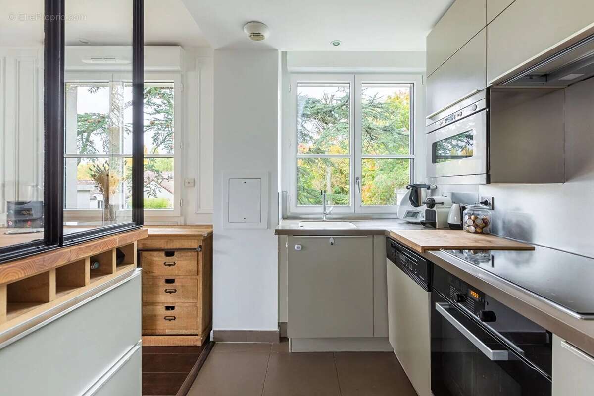 Appartement à BOUGIVAL