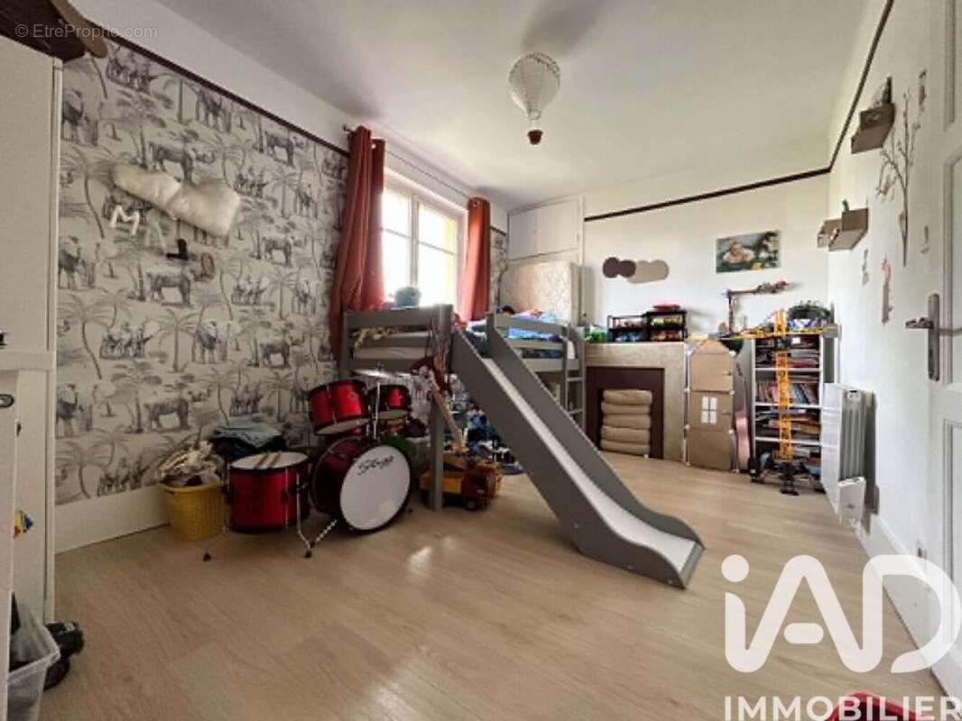 Maison 93 m² à Saint-Maurice-D'etelan  - photo 7