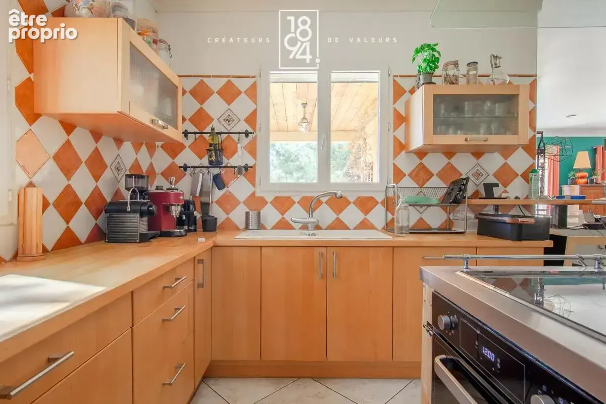 Maison familiale avec dépendance à la bastidonne - photo 6