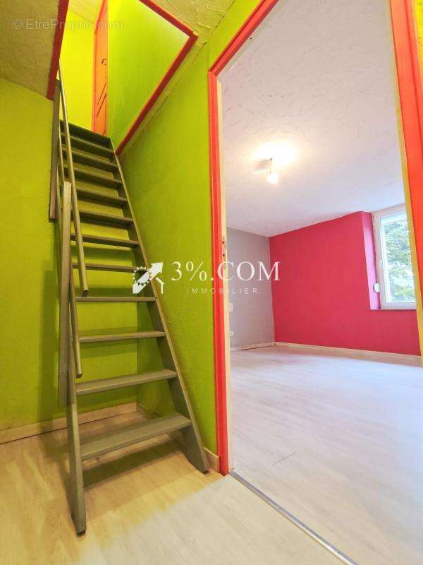 Maison à VANNES-LE-CHATEL