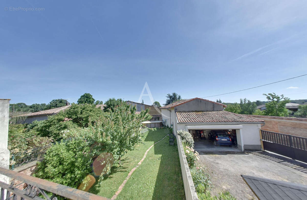 Maison à MAS-GRENIER