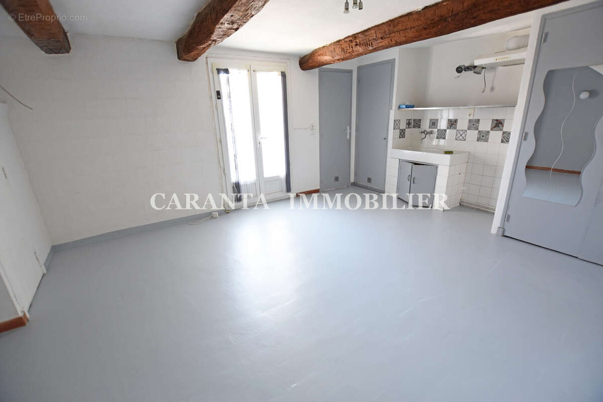 Appartement à GRIMAUD