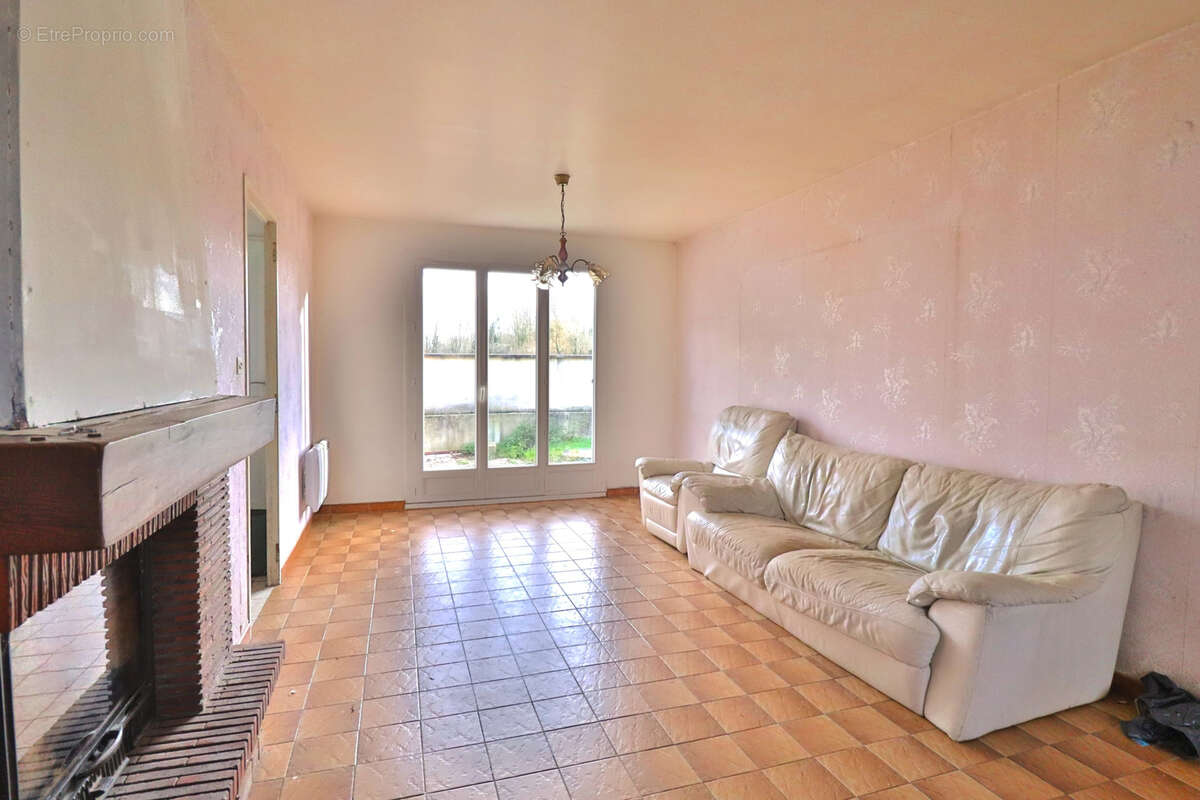 Maison à VILLACERF