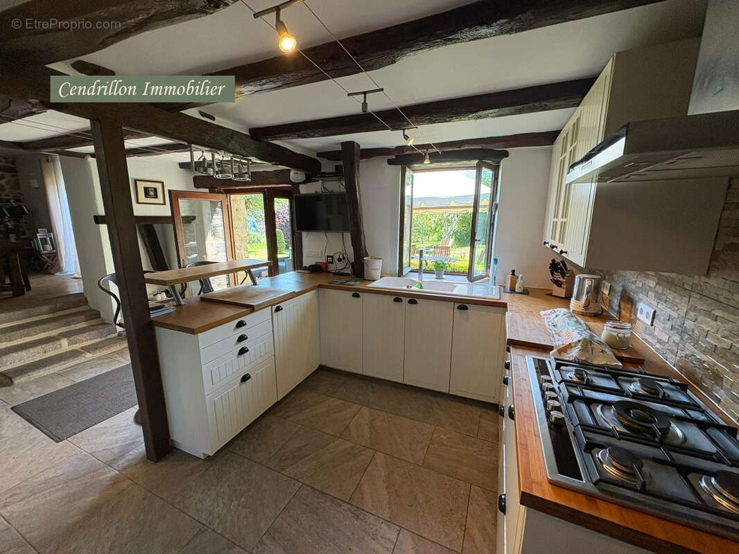 Maison à MASBARAUD-MERIGNAT