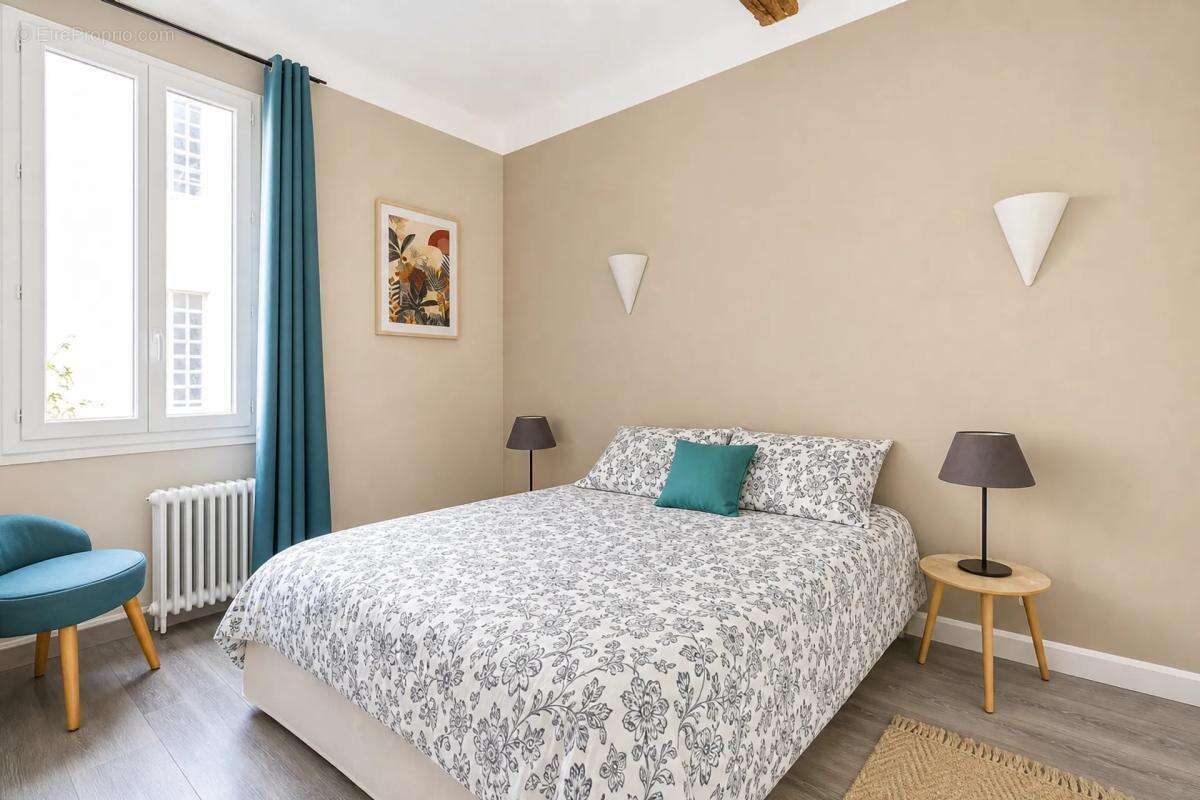 Appartement de charme 4 pièces avec bel aperçu mer au Lavandou - photo 3