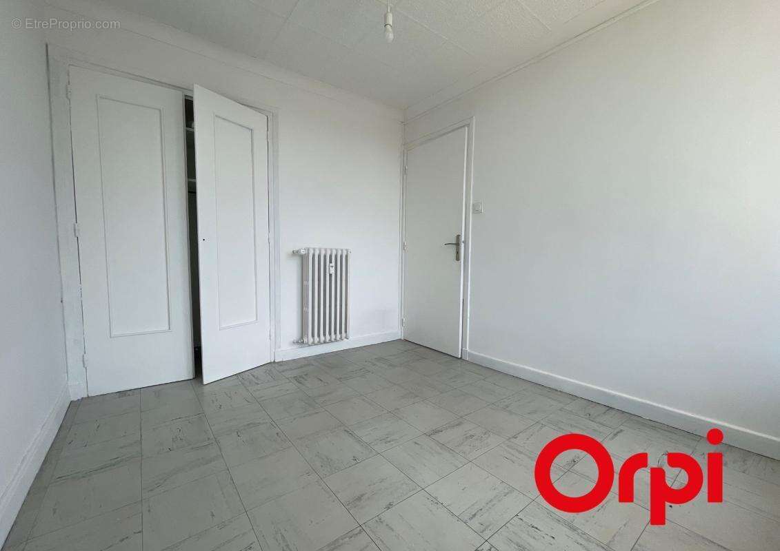 Appartement à VENISSIEUX