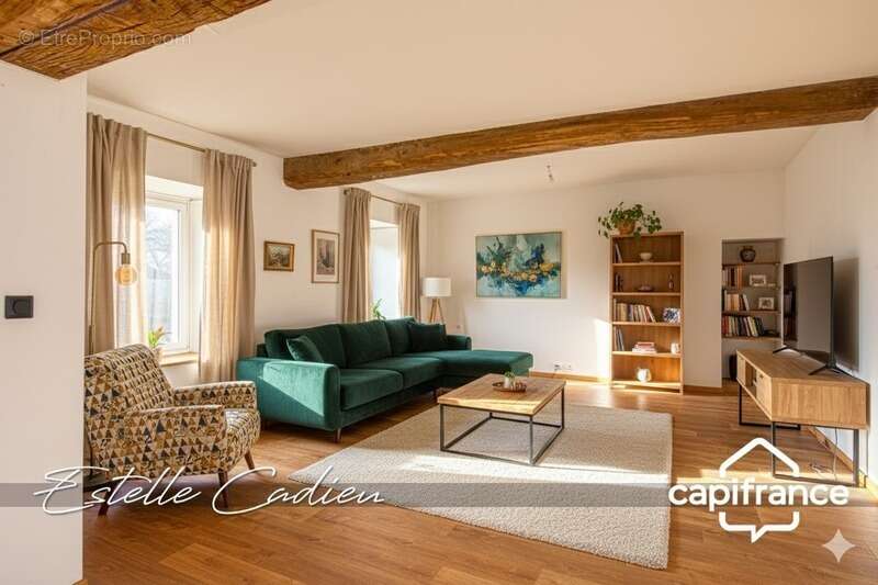 Maison à SAINT-PIERRE-DU-CHEMIN