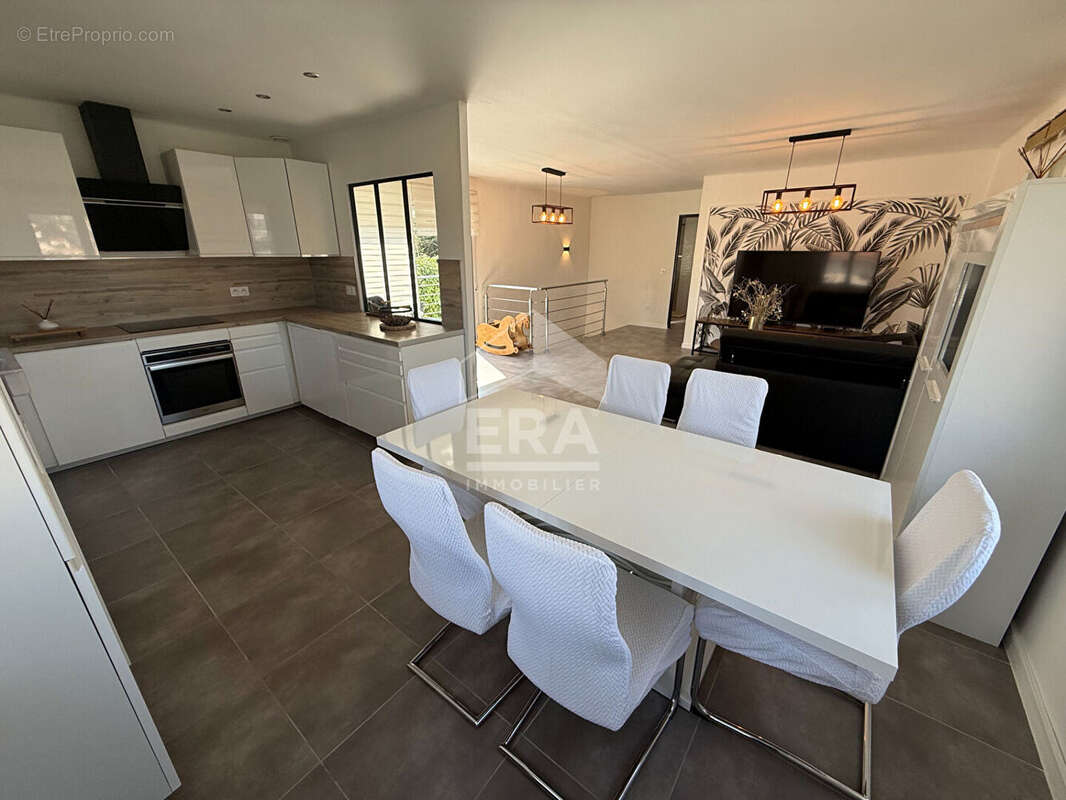 Maison à LES PENNES-MIRABEAU