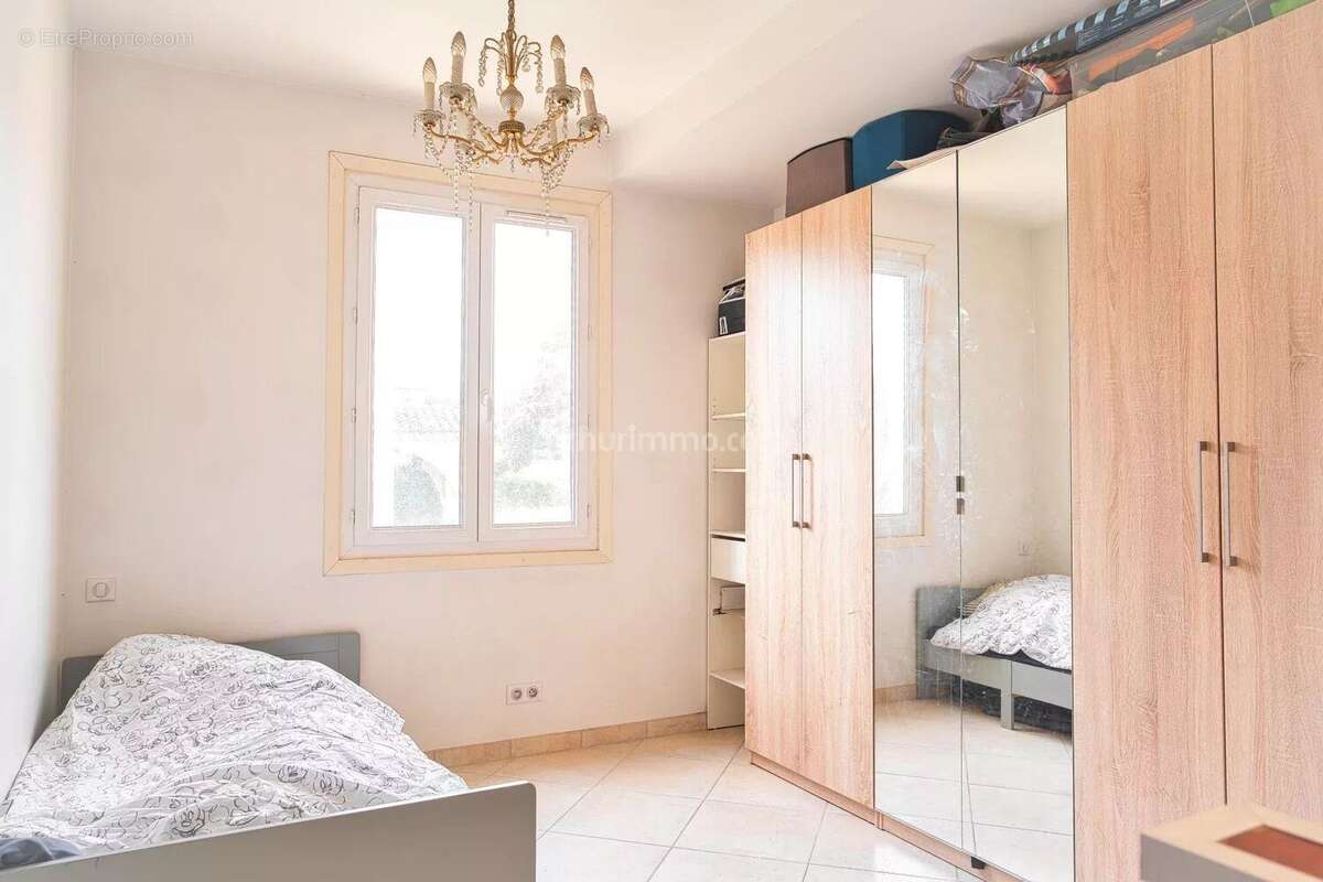 Appartement à VILLENEUVE-LOUBET