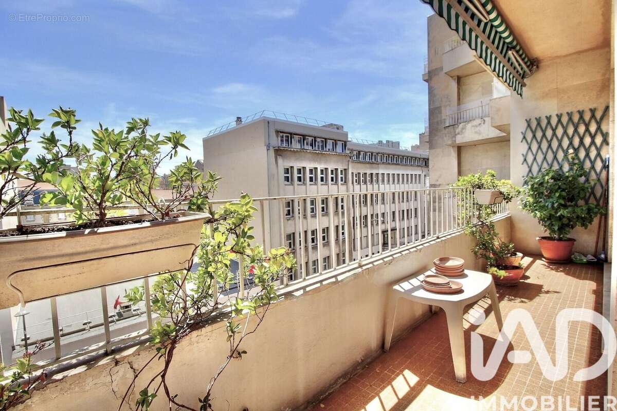 Photo 8 - Appartement à MARSEILLE-8E