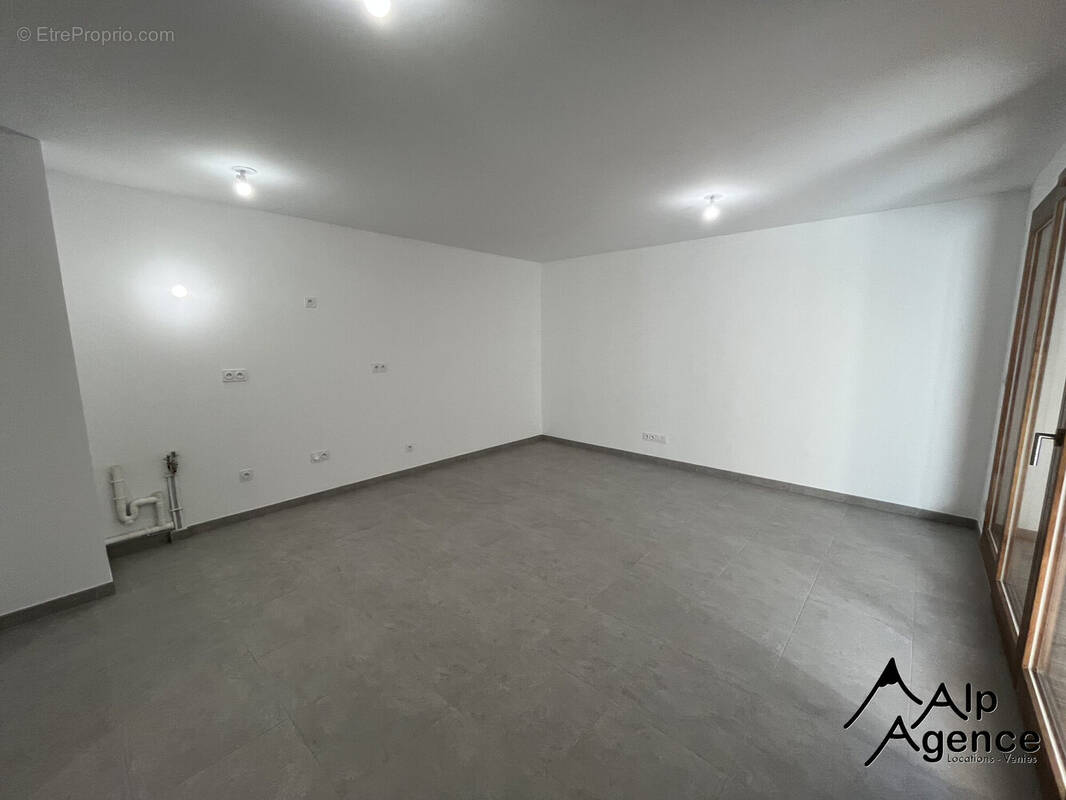 Appartement à CHAMPAGNY-EN-VANOISE