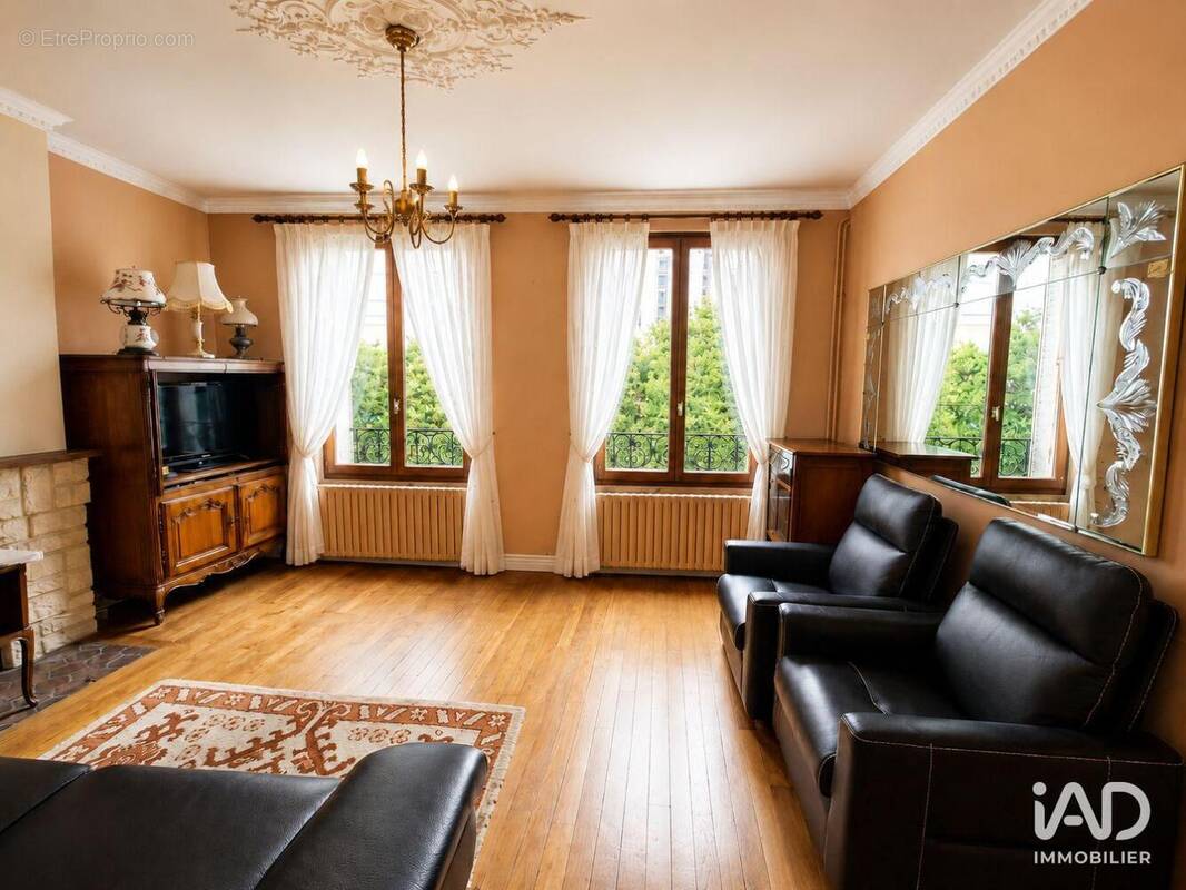 Photo 1 - Appartement à IVRY-SUR-SEINE