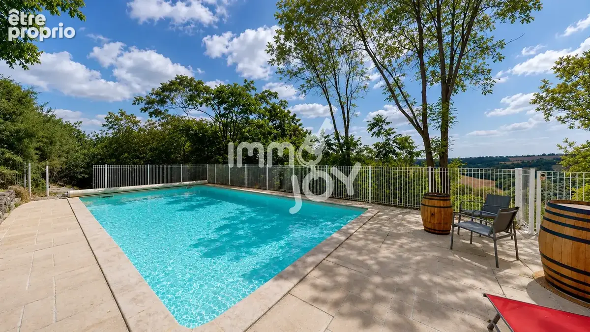 Longère rénovée avec piscine et vue dégagée sur la campagne - photo 2