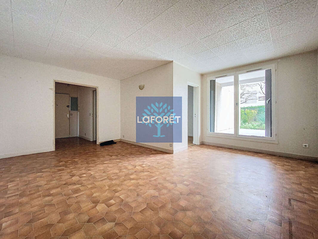 Appartement à ERAGNY