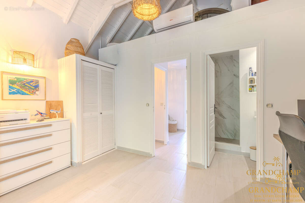 Villa T3 avec jardin - Baie Orientale - photo 11