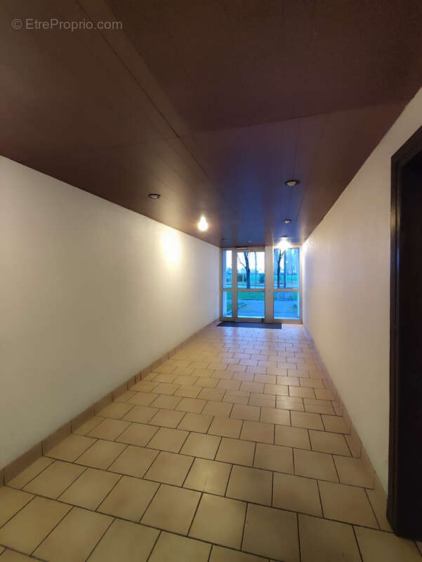 Sevran - T3 de 71.8m2 - 1er étage avec parking Balcon 2 SDB - photo 11