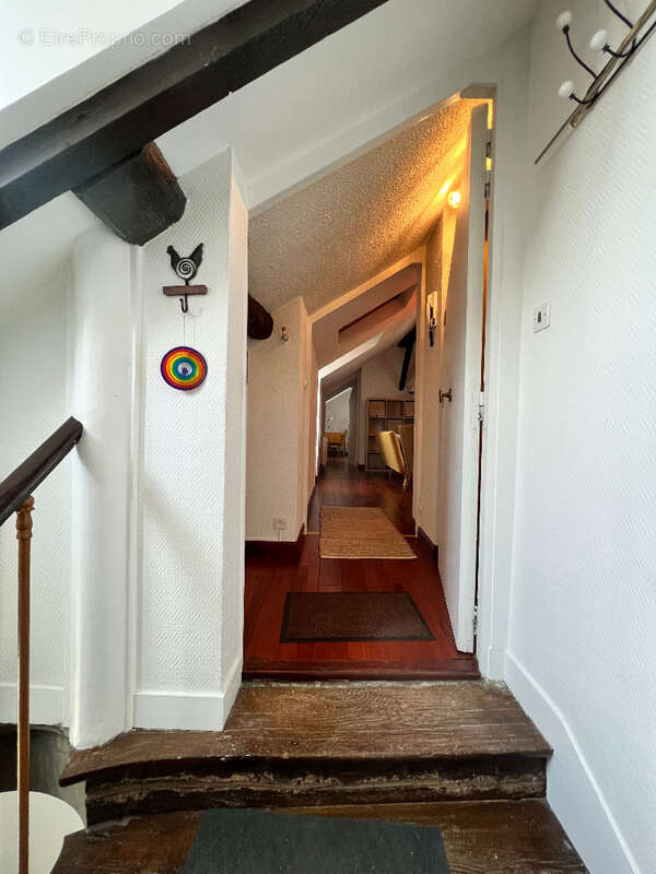 Appartement à SAINT-NOM-LA-BRETECHE