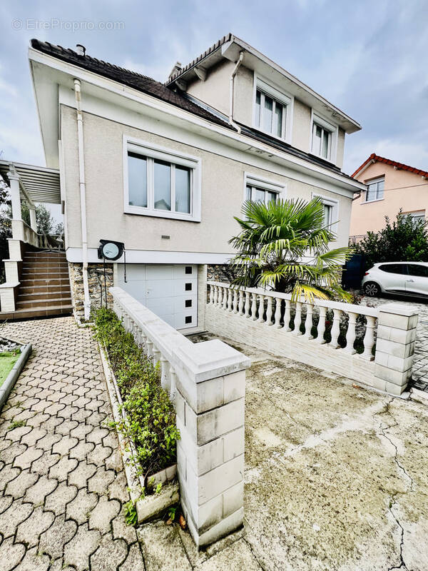 Maison à AULNAY-SOUS-BOIS