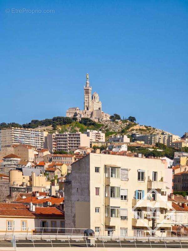 Appartement à MARSEILLE-7E