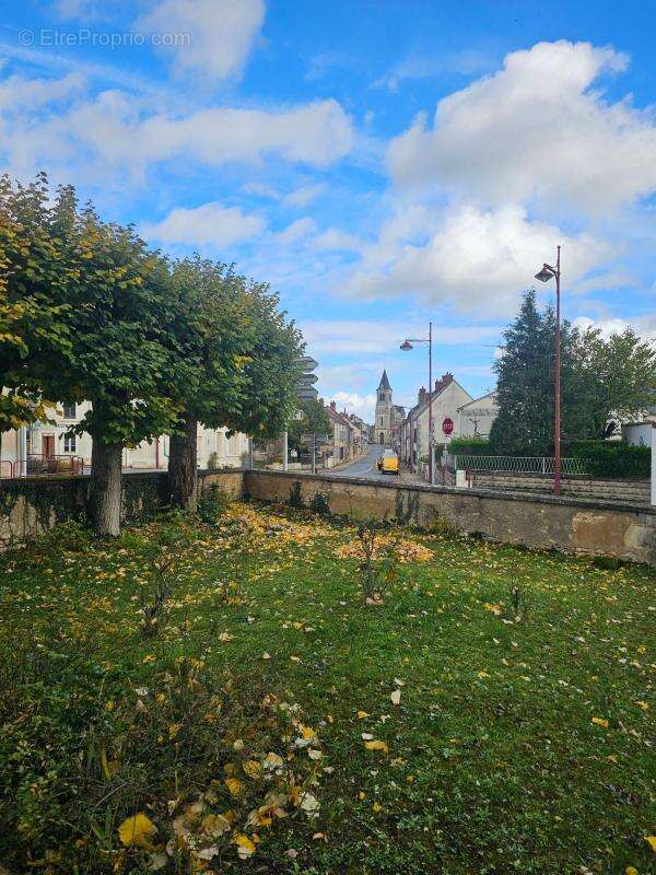 Maison à SANCERGUES