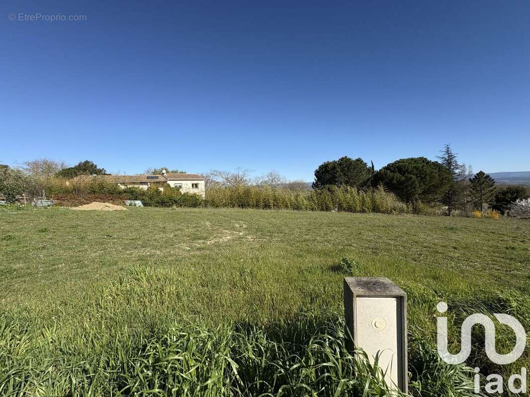 Photo 4 - Terrain à MONTREAL