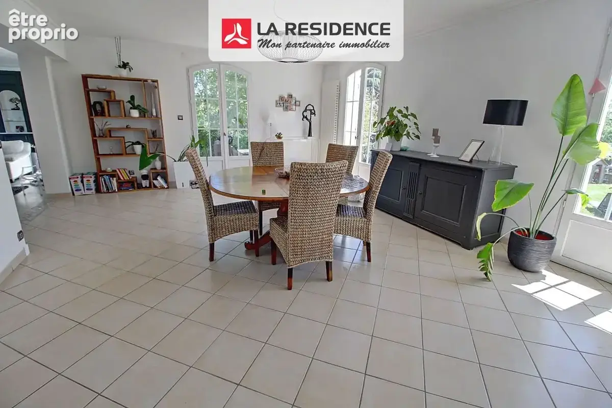 Maison 188 m² à Vaux-Sur-Seine  - photo 4