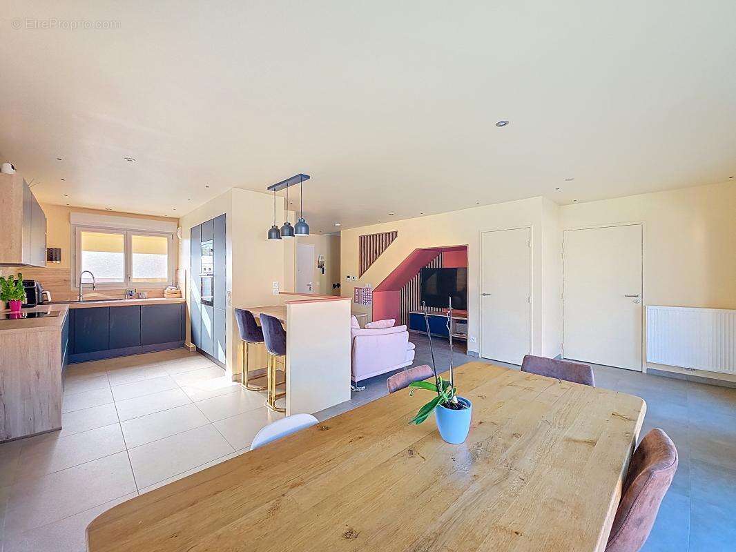 Maison à SAINT-GEORGES-D&#039;ESPERANCHE