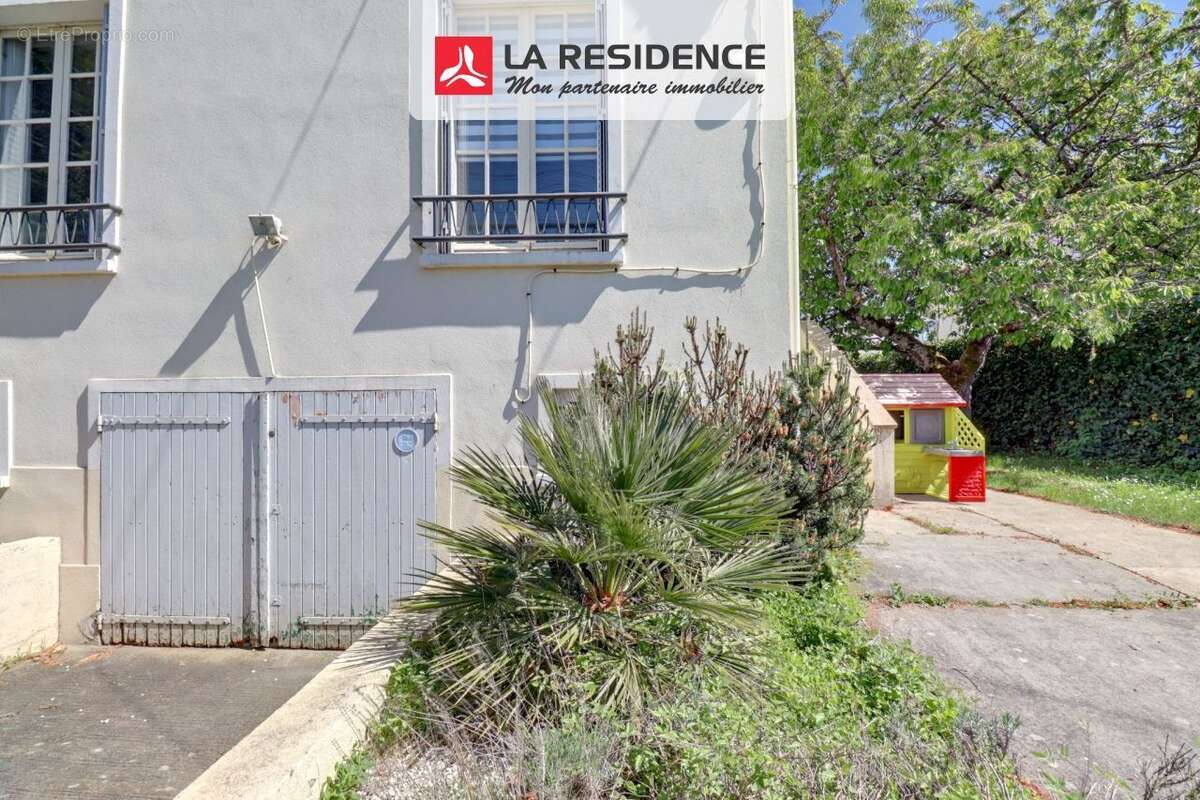 Maison 85 m² à Villiers-Saint-Frederic  - photo 4