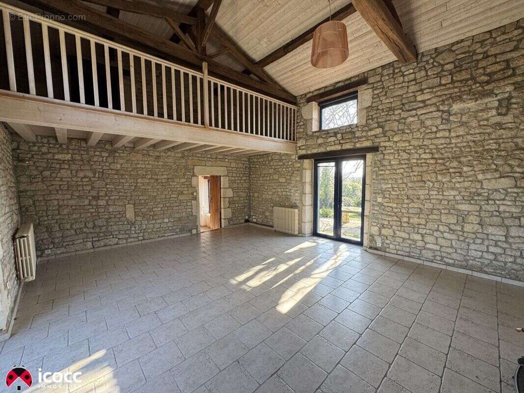 Maison à LA BRETONNIERE-LA-CLAYE