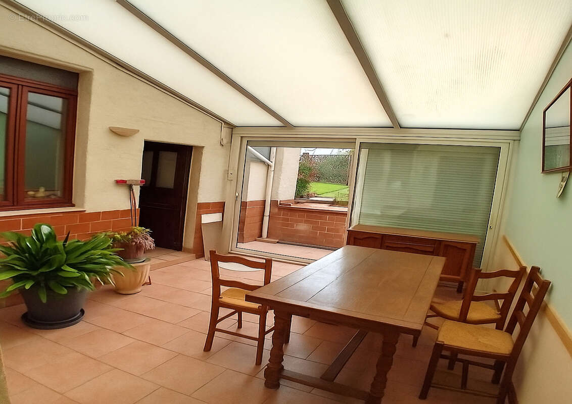 Maison à RENWEZ