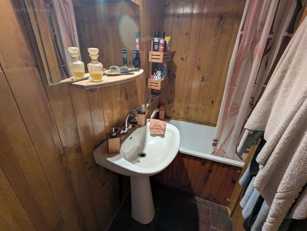 Maison à LE MAS-D'AZIL