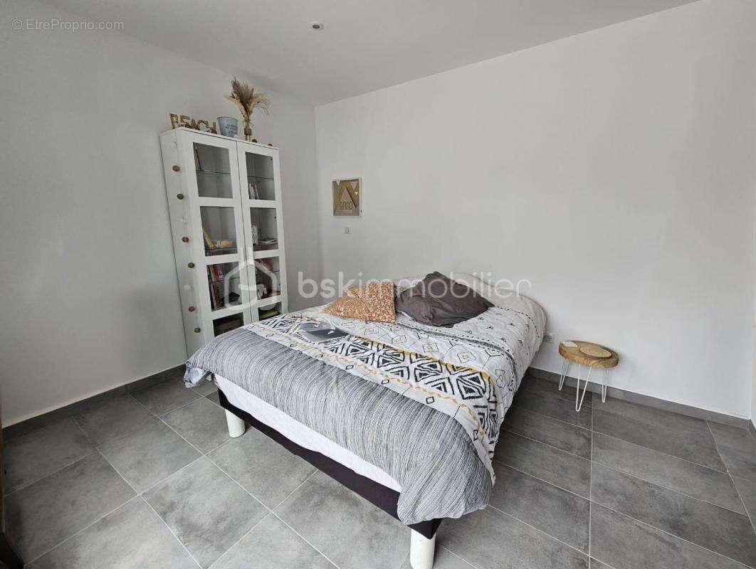 Maison à LE CANNET-DES-MAURES