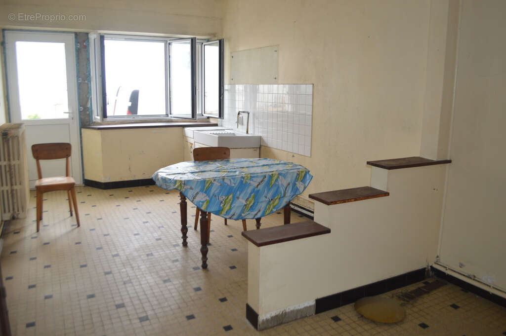 Maison à MORTAGNE-SUR-GIRONDE