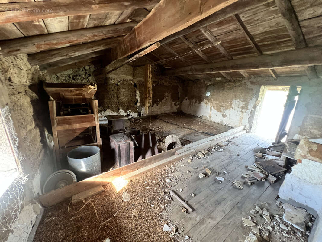 Maison à PONTCHARRA-SUR-TURDINE