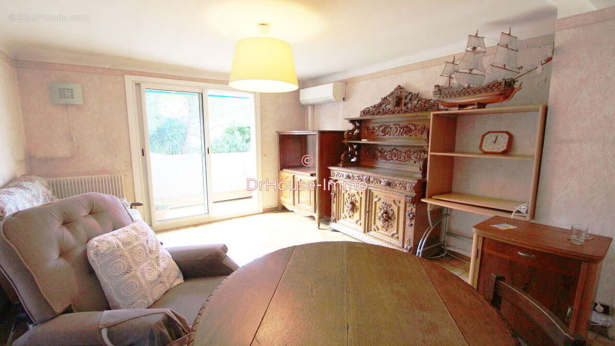 Appartement à MARSEILLE-9E