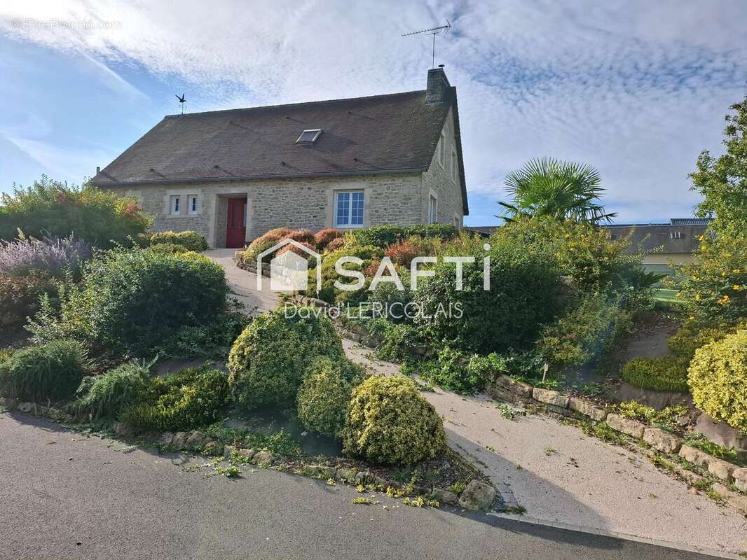 Photo 2 - Maison à CANISY