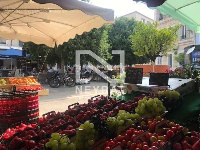 Commerce à SAINT-RAPHAEL