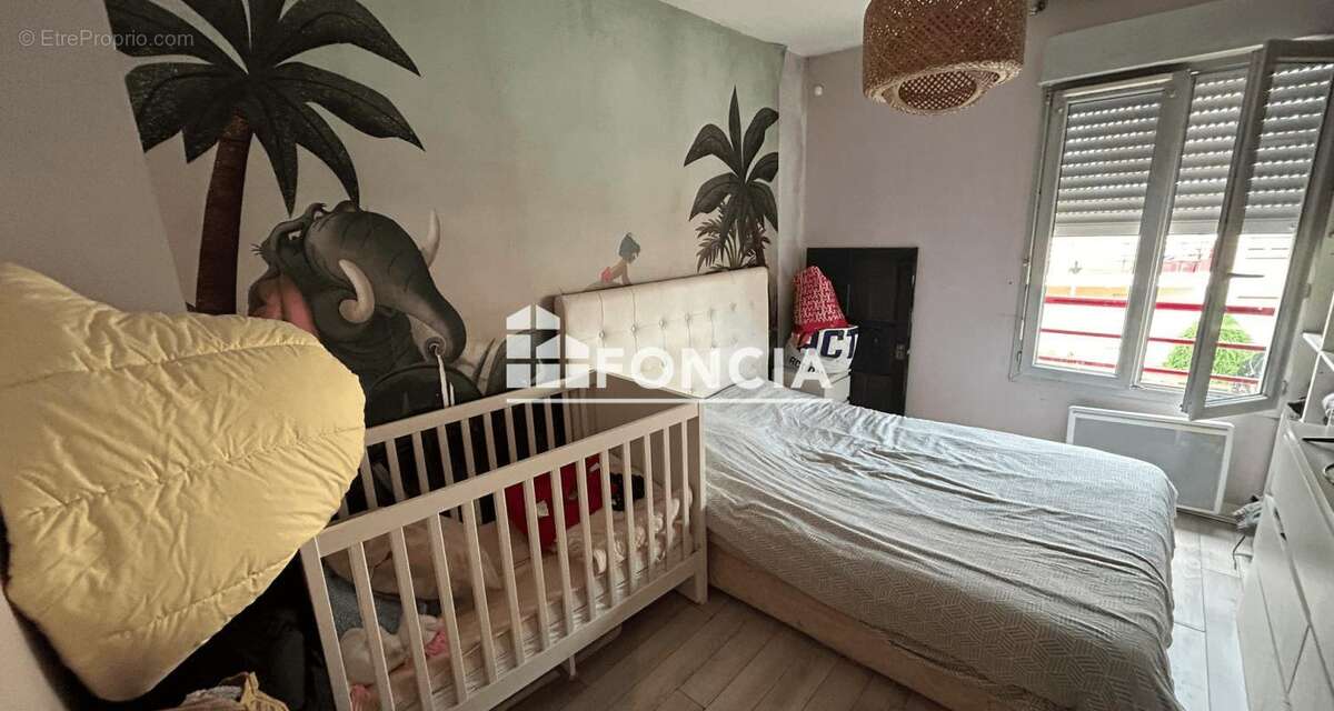 Appartement à LE THILLAY