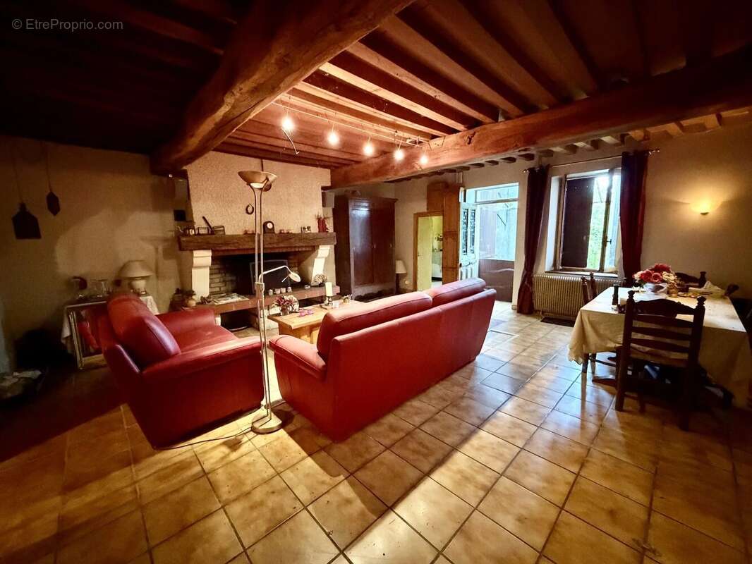 Maison à ARLEUF