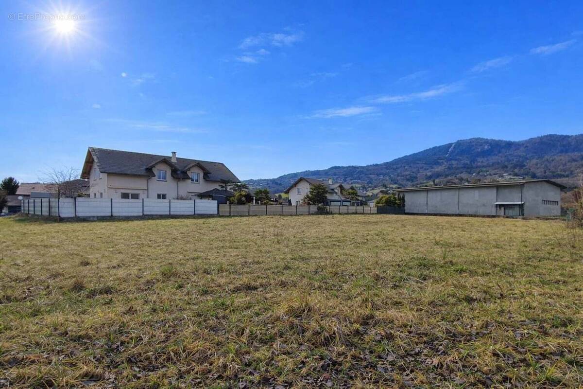 Terrain à ANNECY