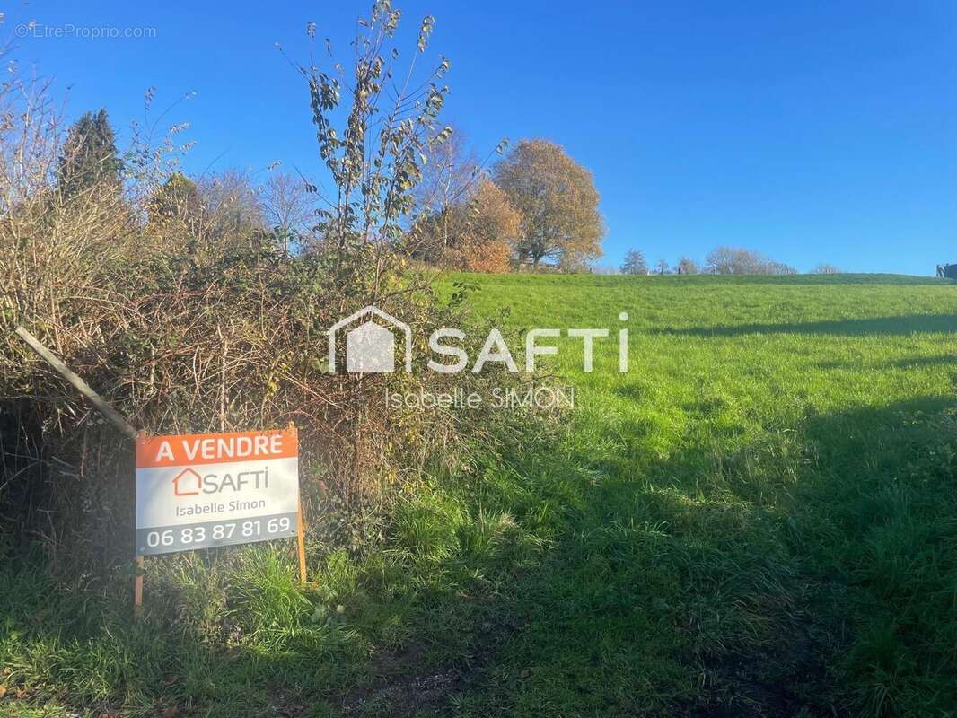 Photo 2 - Terrain à BEUTIN