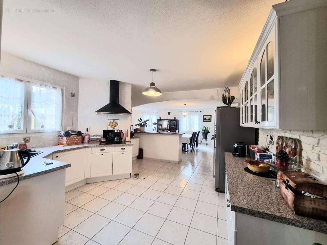 Maison à BOISSET-ET-GAUJAC