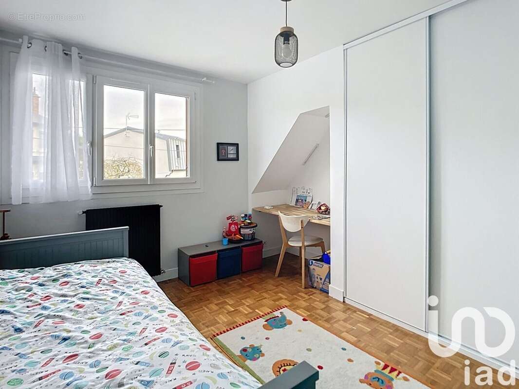 Photo 2 - Maison à BRY-SUR-MARNE