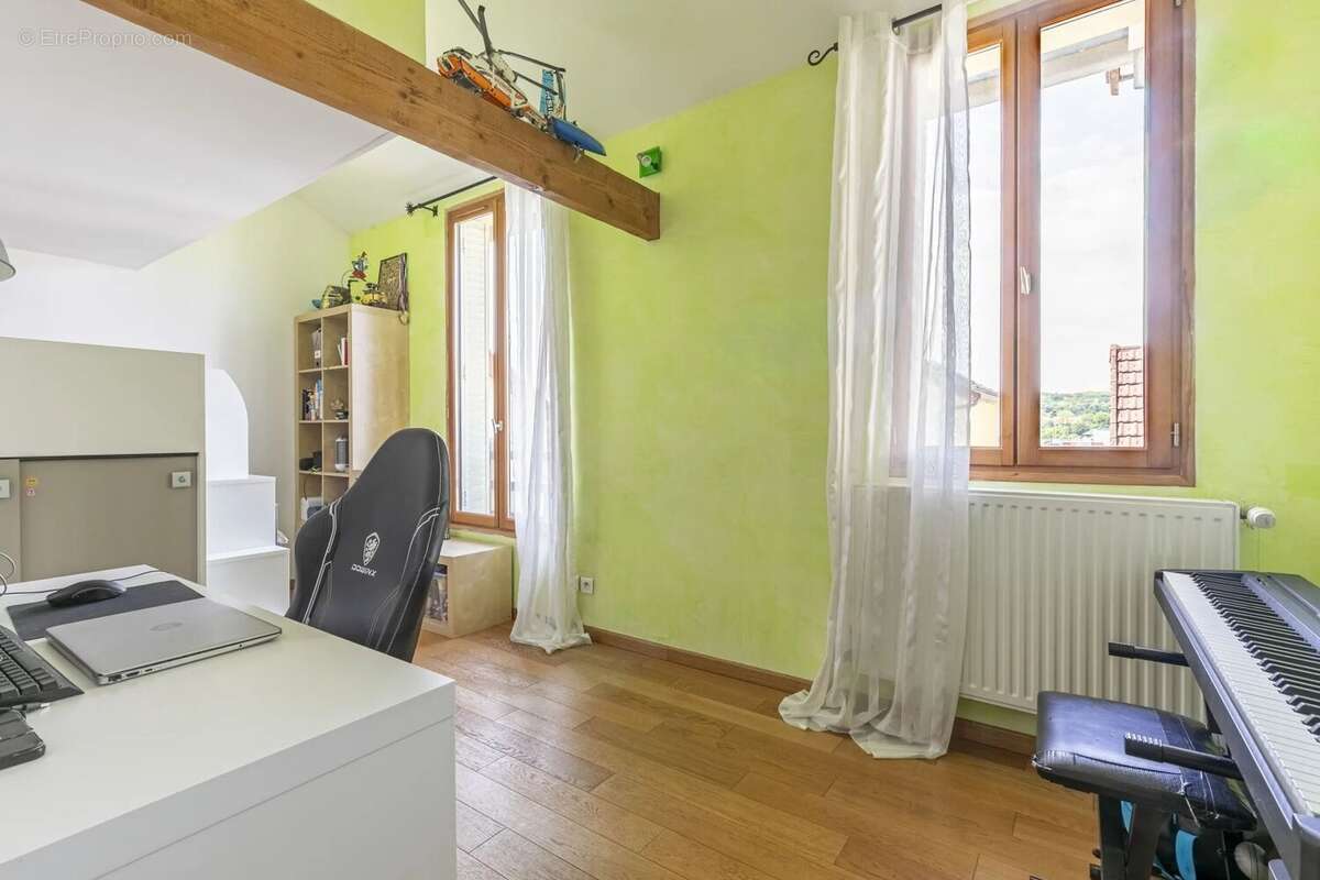 Maison à CHAVILLE