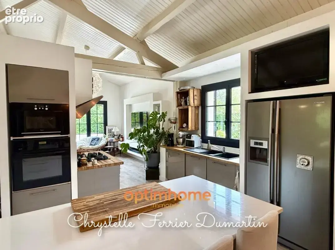 Maison 6 pièces - 165 m2 - 3 chambres- 1 dépendance - Parcelle 2257 m2 - photo 4