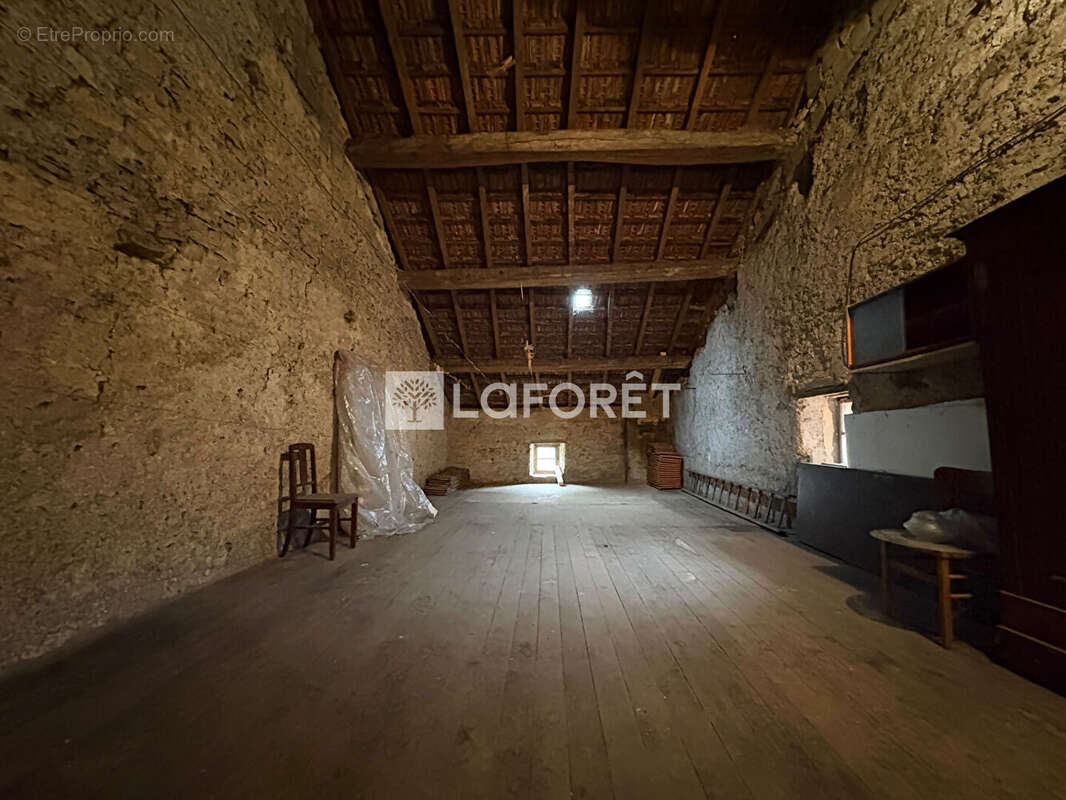 Maison à MOYEUVRE-PETITE