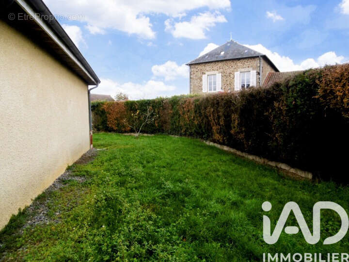 Photo 6 - Maison à BLANZAC